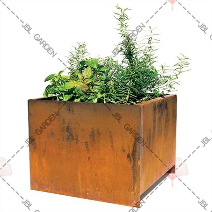 Metal Indoor Planter