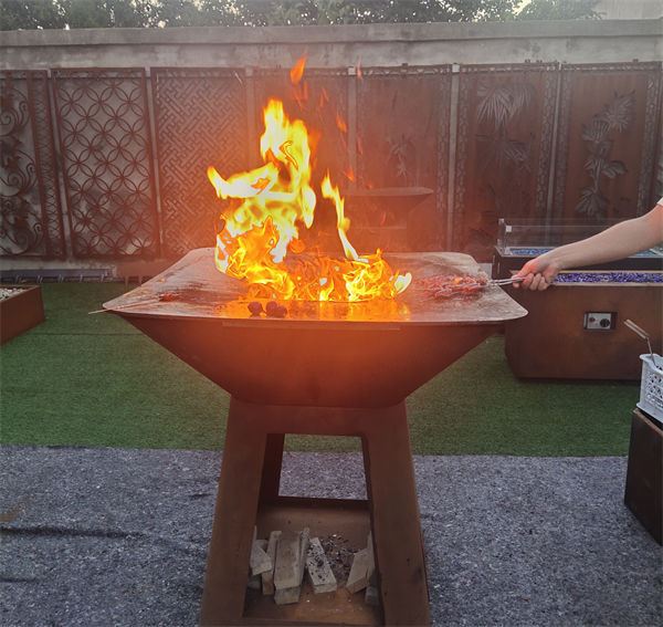 Corten Steel Modern BBQ Grill high quality