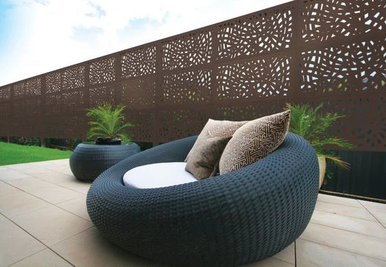 Metal Structure Screens