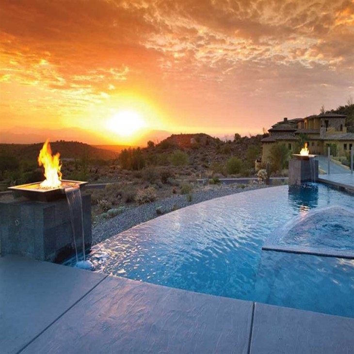 Outdoor Gas Firepit With Water Propane