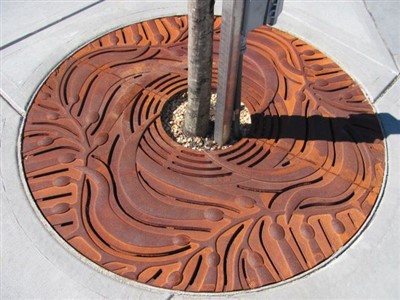 Вртна капија од челичног дрвета