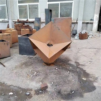 Скулптуре израђене од Цортен челика